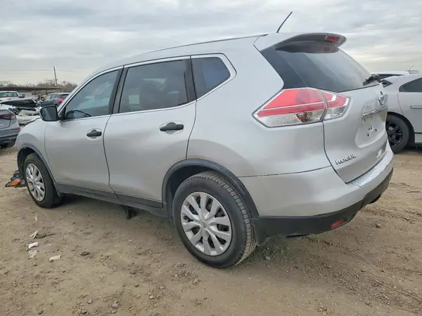 JN8AT2MT6GW025170 2016 NISSAN ROGUE - Image 2