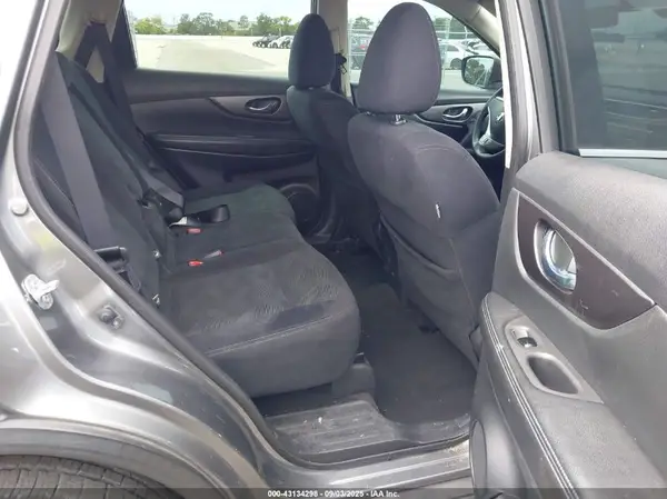 JN8AT2MT6GW027226 2016 NISSAN ROGUE - Image 8