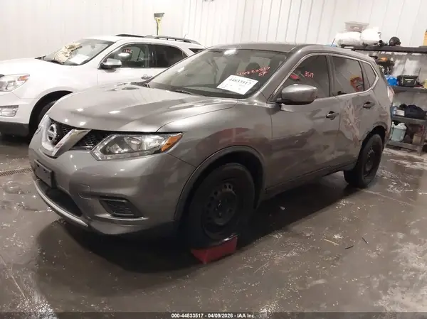 JN8AT2MT6GW029753 2016 NISSAN ROGUE - Image 2