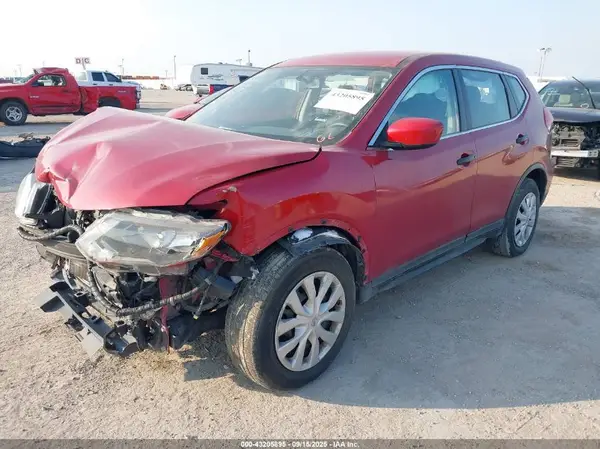 JN8AT2MT6HW135623 2017 NISSAN ROGUE - Image 2