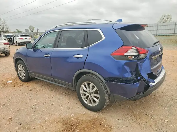 JN8AT2MT6HW136206 2017 NISSAN ROGUE - Image 2