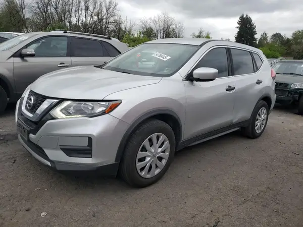 JN8AT2MT6HW136559 2017 NISSAN ROGUE - Image 1