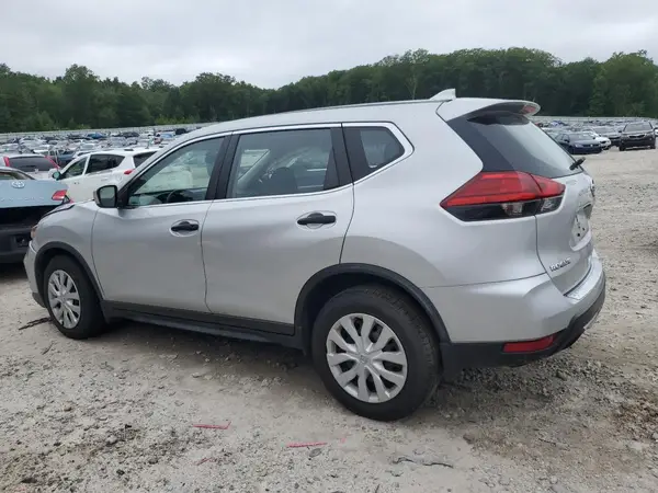 JN8AT2MT6HW139817 2017 NISSAN ROGUE - Image 2