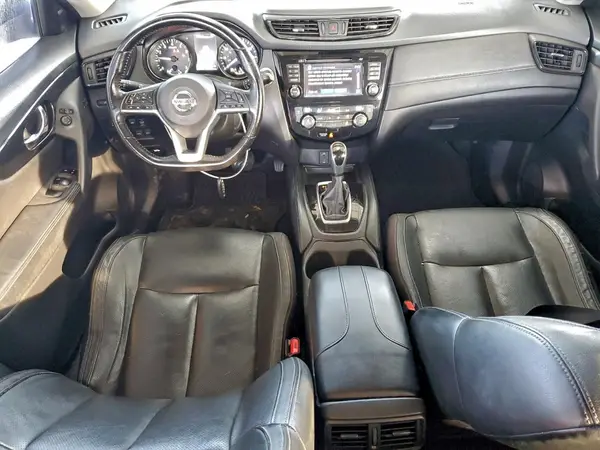 JN8AT2MT6HW145536 2017 NISSAN ROGUE - Image 8