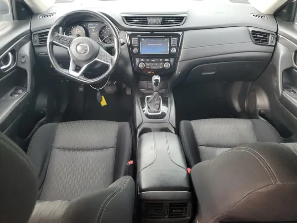 JN8AT2MT6HW145858 2017 NISSAN ROGUE - Image 8