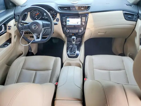 JN8AT2MT6HW145861 2017 NISSAN ROGUE - Image 8