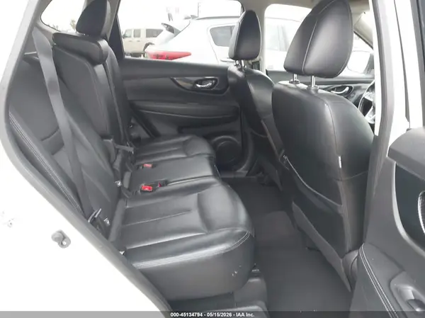 JN8AT2MT6HW147447 2017 NISSAN ROGUE - Image 8