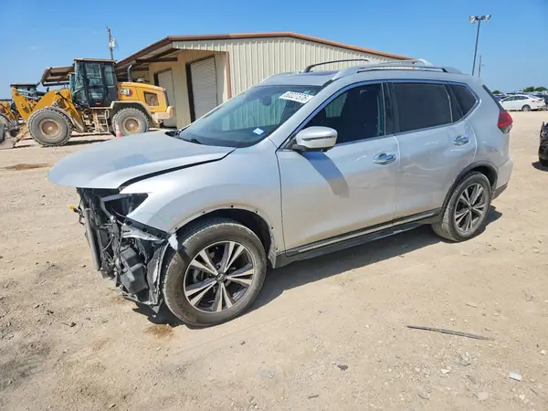 JN8AT2MT6HW149120 2017 NISSAN ROGUE - Image 1