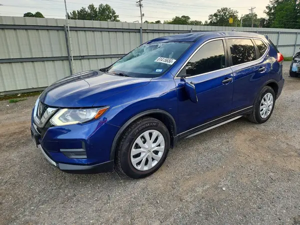 JN8AT2MT6HW152518 2017 NISSAN ROGUE - Image 1