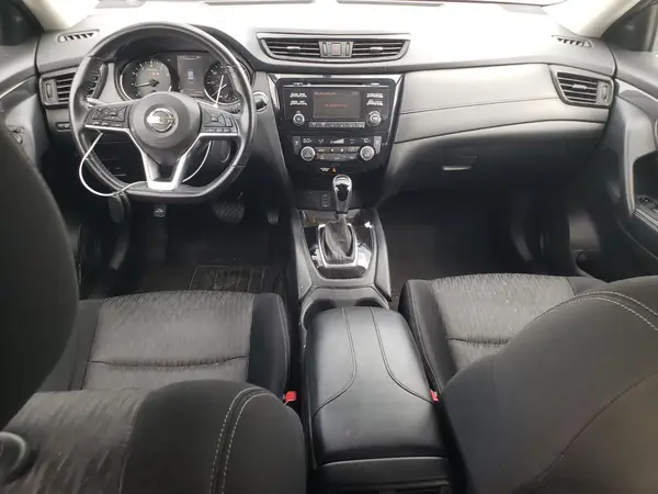 JN8AT2MT6HW152759 2017 NISSAN ROGUE - Image 8