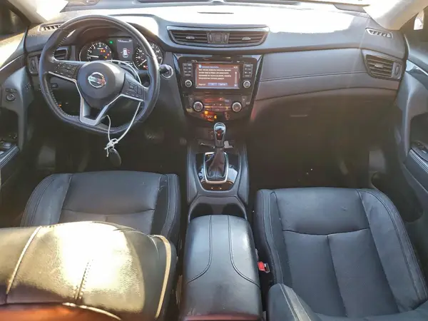 JN8AT2MT6HW154110 2017 NISSAN ROGUE - Image 8