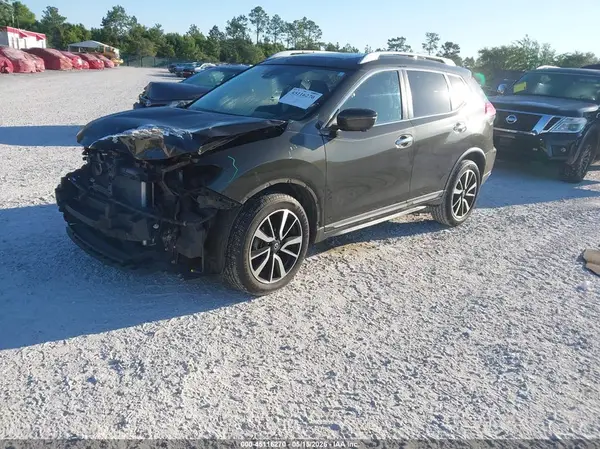 JN8AT2MT6HW380521 2017 NISSAN ROGUE - Image 2