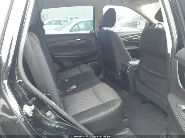 JN8AT2MT6HW383306 2017 NISSAN ROGUE - Image 8
