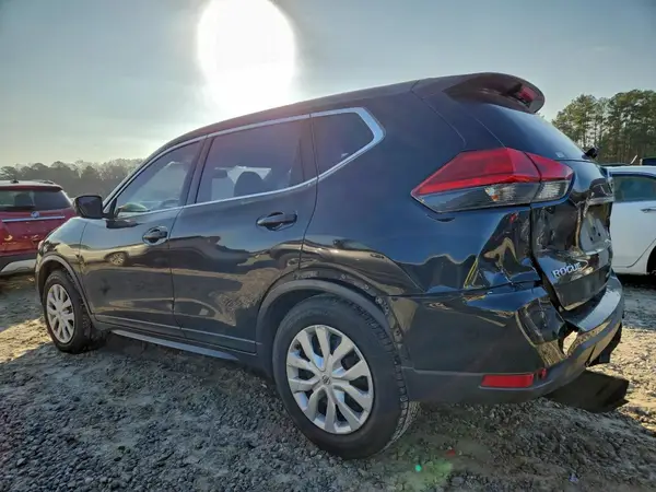 JN8AT2MT6HW384794 2017 NISSAN ROGUE - Image 2