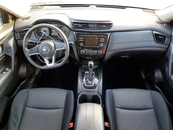JN8AT2MT6HW385122 2017 NISSAN ROGUE - Image 8