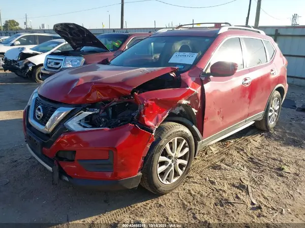 JN8AT2MT6HW388361 2017 NISSAN ROGUE - Image 2