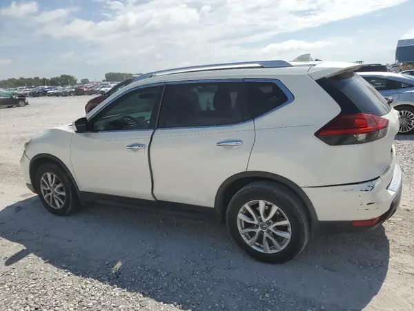 JN8AT2MT6HW389526 2017 NISSAN ROGUE - Image 2