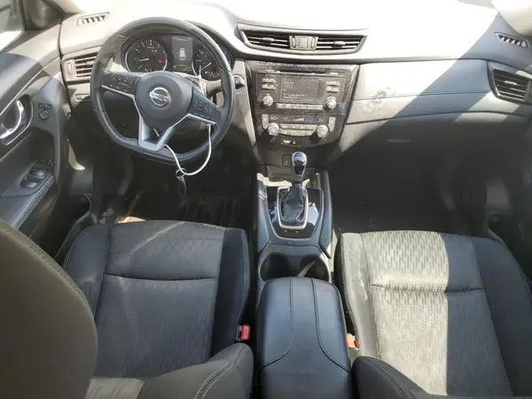 JN8AT2MT6HW389526 2017 NISSAN ROGUE - Image 8