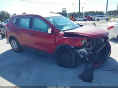 JN8AT2MT6HW392975 2017 NISSAN ROGUE