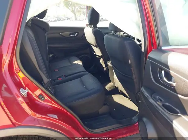 JN8AT2MT6HW392975 2017 NISSAN ROGUE - Image 8