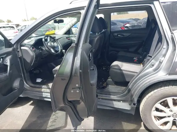 JN8AT2MT6HW395018 2017 NISSAN ROGUE - Image 8