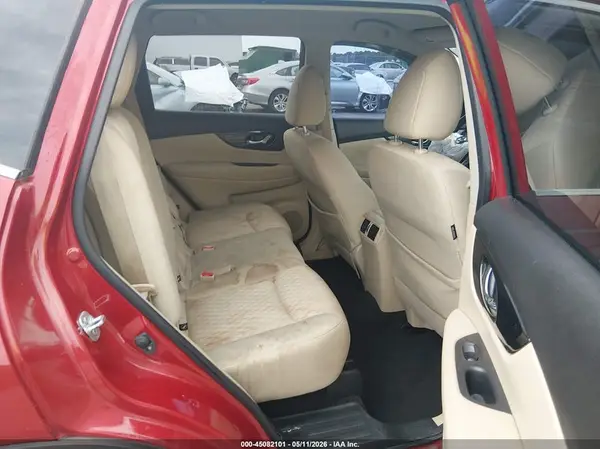 JN8AT2MT6HW395343 2017 NISSAN ROGUE - Image 8