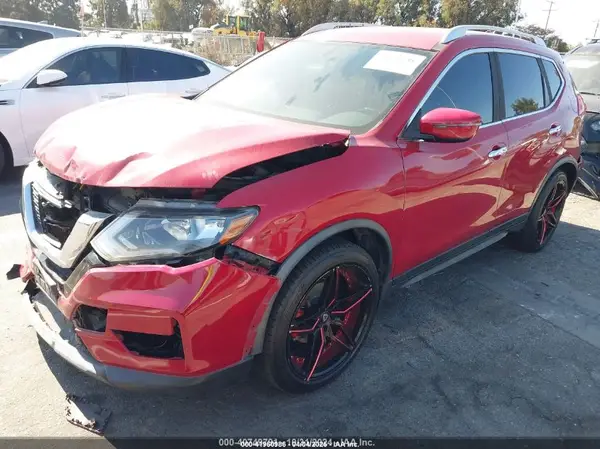JN8AT2MT6HW396184 2017 NISSAN ROGUE - Image 2