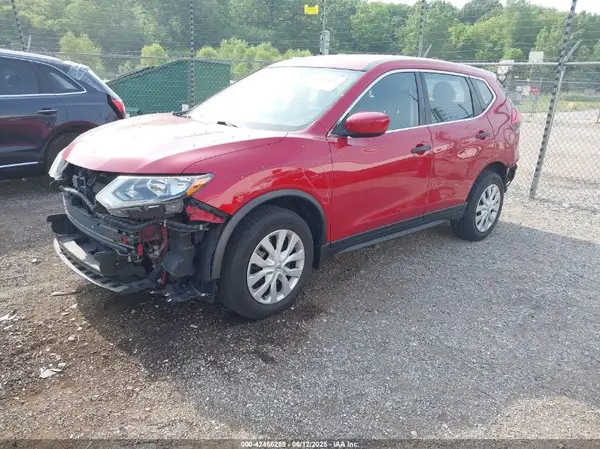 JN8AT2MT6HW396542 2017 NISSAN ROGUE - Image 2