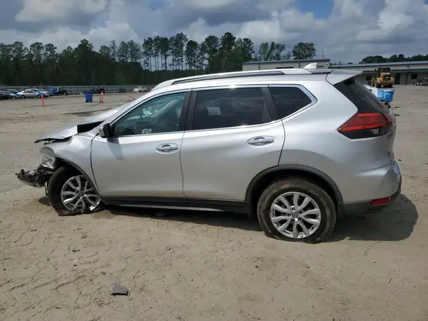 JN8AT2MT6HW397674 2017 NISSAN ROGUE - Image 2