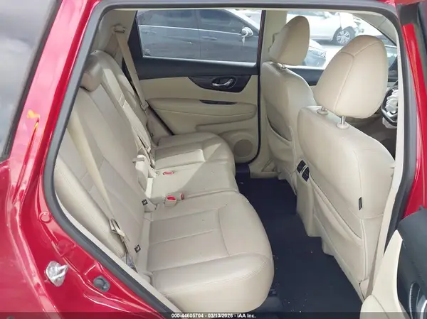 JN8AT2MT6HW404302 2017 NISSAN ROGUE - Image 8