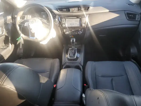 JN8AT2MT6HW405885 2017 NISSAN ROGUE - Image 8