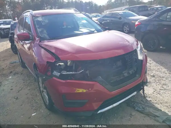 JN8AT2MT6HW408351 2017 NISSAN ROGUE - Image 1