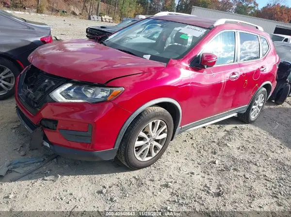 JN8AT2MT6HW408351 2017 NISSAN ROGUE - Image 2