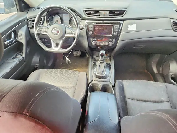 JN8AT2MT6JW450458 2018 NISSAN ROGUE - Image 8