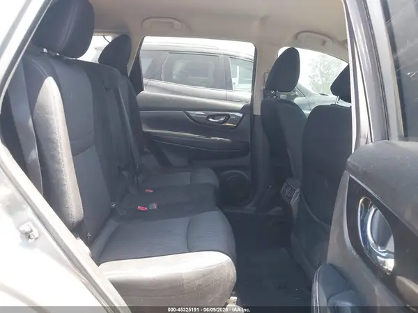 JN8AT2MT6JW450542 2018 NISSAN ROGUE - Image 8