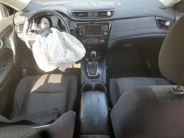 JN8AT2MT6JW451058 2018 NISSAN ROGUE - Image 8
