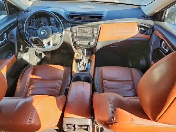 JN8AT2MT6JW451366 2018 NISSAN ROGUE - Image 8