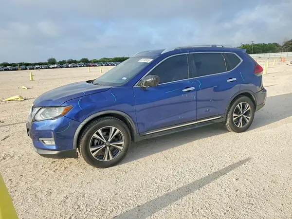 JN8AT2MT6JW458785 2018 NISSAN ROGUE - Image 1