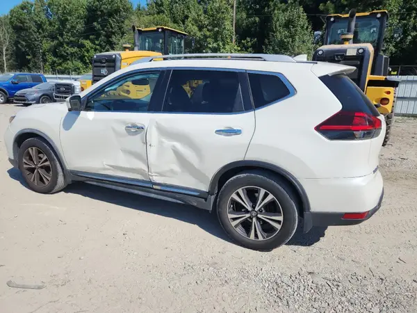 JN8AT2MT6JW459032 2018 NISSAN ROGUE - Image 2