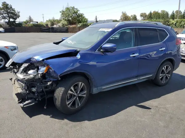 JN8AT2MT6JW459113 2018 NISSAN ROGUE - Image 1
