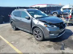 JN8AT2MT6JW460763 2018 NISSAN ROGUE