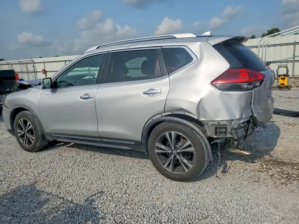 JN8AT2MT6JW461007 2018 NISSAN ROGUE - Image 2