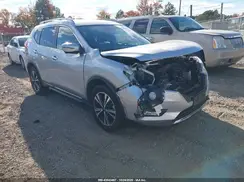 JN8AT2MT6JW461699 2018 NISSAN ROGUE