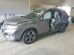 JN8AT2MT6JW461783 2018 NISSAN ROGUE