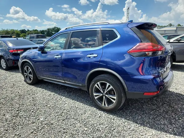 JN8AT2MT6JW463176 2018 NISSAN ROGUE - Image 2
