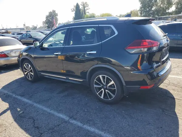 JN8AT2MT6JW464893 2018 NISSAN ROGUE - Image 2