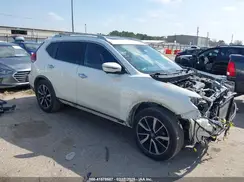 JN8AT2MT6JW468040 2018 NISSAN ROGUE