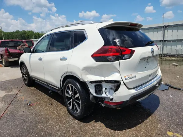 JN8AT2MT6JW468734 2018 NISSAN ROGUE - Image 2