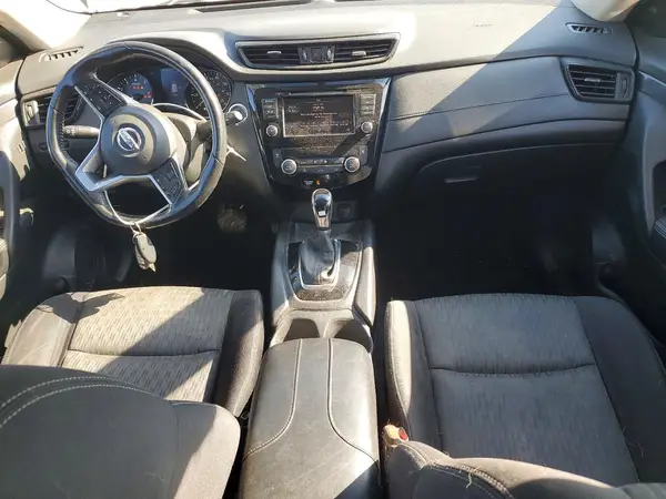 JN8AT2MT6JW469317 2018 NISSAN ROGUE - Image 8