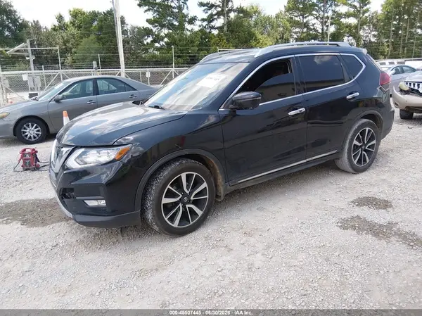 JN8AT2MT6JW486134 2018 NISSAN ROGUE - Image 2